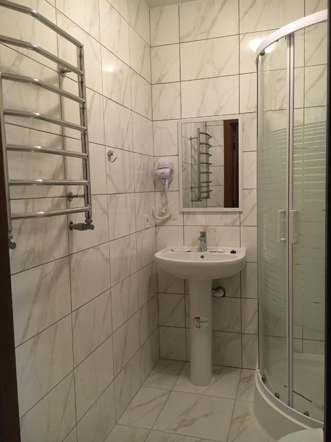 Hotel Rover Lviv Eksteriør bilde