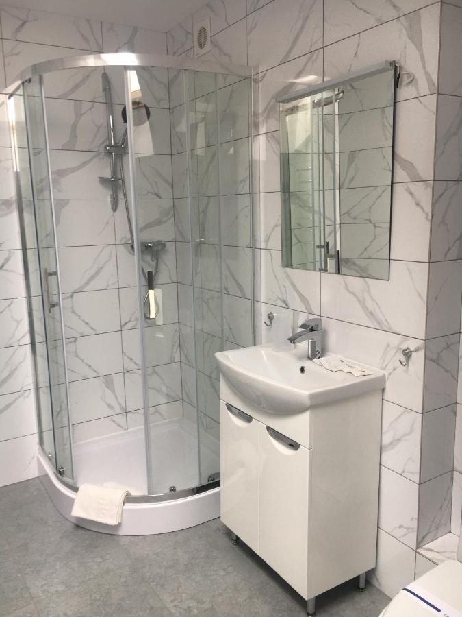 Hotel Rover Lviv Eksteriør bilde